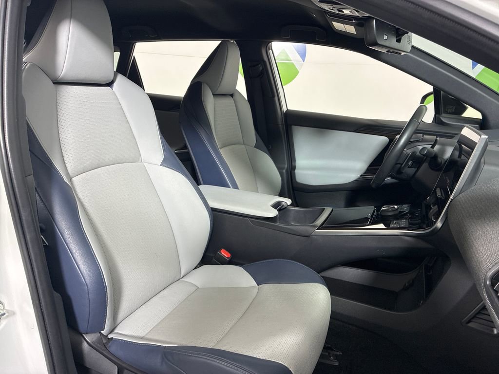 Used 2023 Subaru Solterra AWD image 36