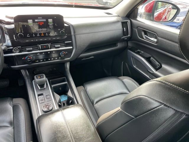 Certified 2023 Nissan Pathfinder SL AWD/4WD image 11