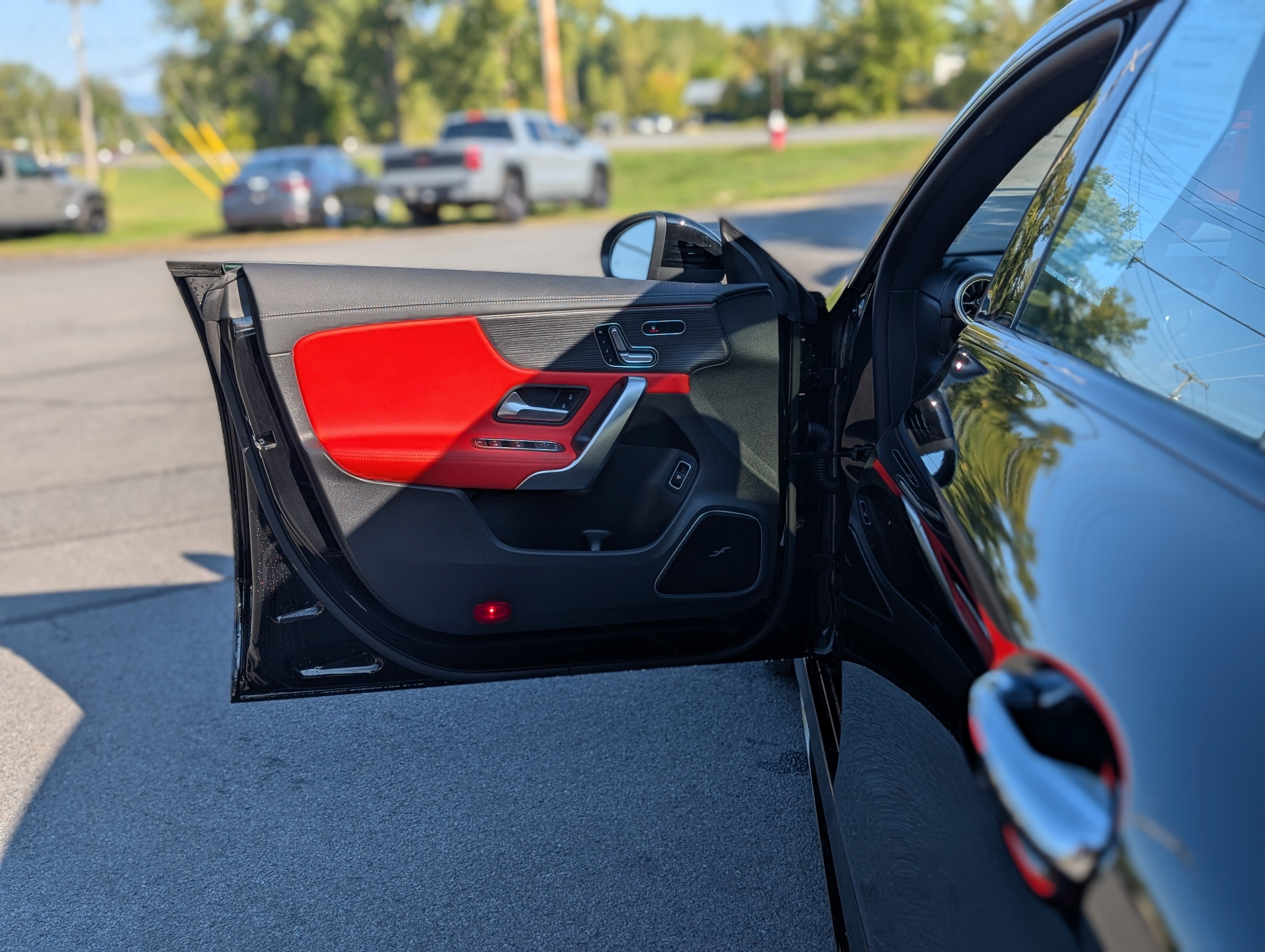 Used 2025 Mercedes-Benz CLA 35 AMG 4MATIC image 48