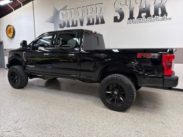 Used 2017 Ford F250 Platinum w/ Platinum Ultimate Package AWD/4WD image 6