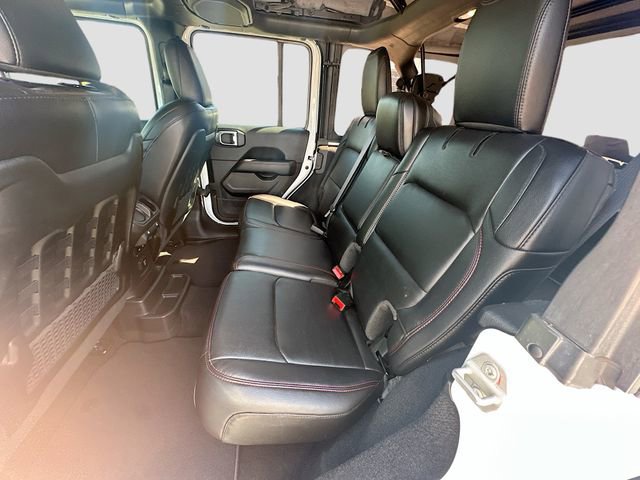 Used 2023 Jeep Wrangler Unlimited Rubicon w/ Cold Weather Group AWD/4WD image 23
