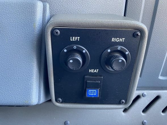 Used 2014 Ford F550 2WD Regular Cab Super Duty image 28