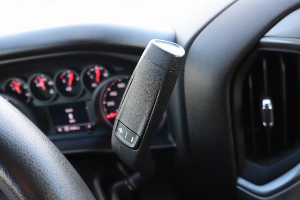 Used 2024 Chevrolet Silverado 2500 Custom w/ Custom Value Package image 8