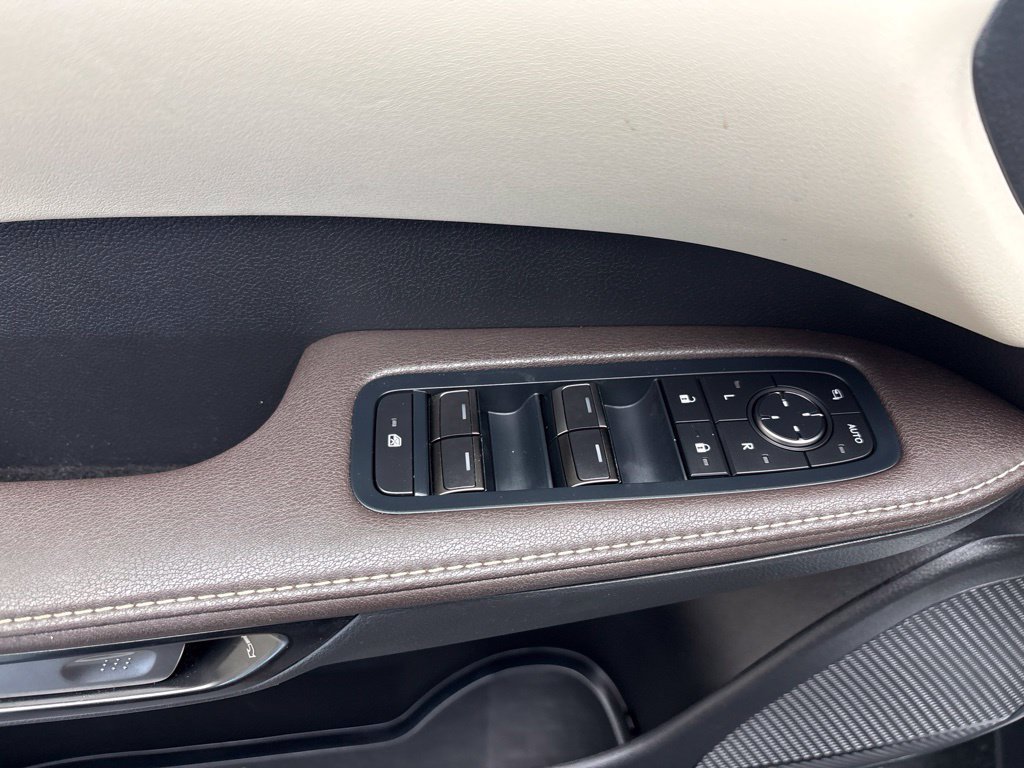 Used 2024 Lexus RX 350 Premium w/ Accessory Package (Z1) AWD/4WD image 5