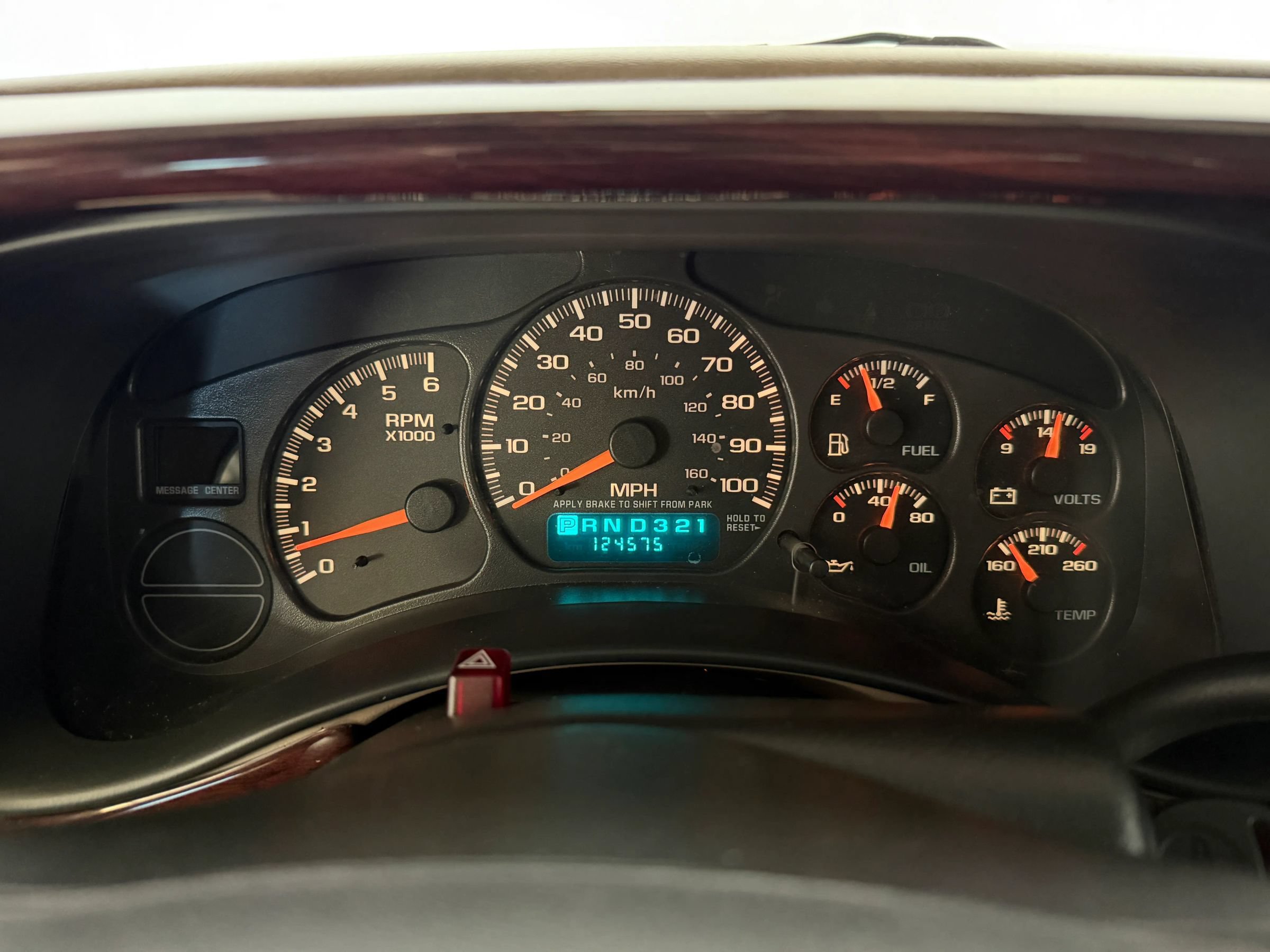 Used 2002 GMC Yukon XL SLT AWD/4WD image 15