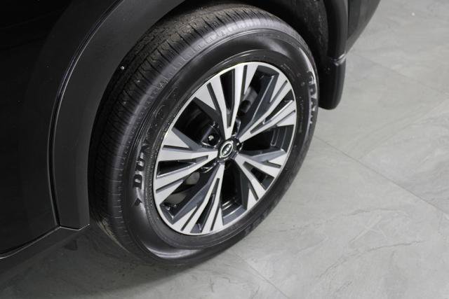 Certified 2023 Nissan Rogue SV image 14