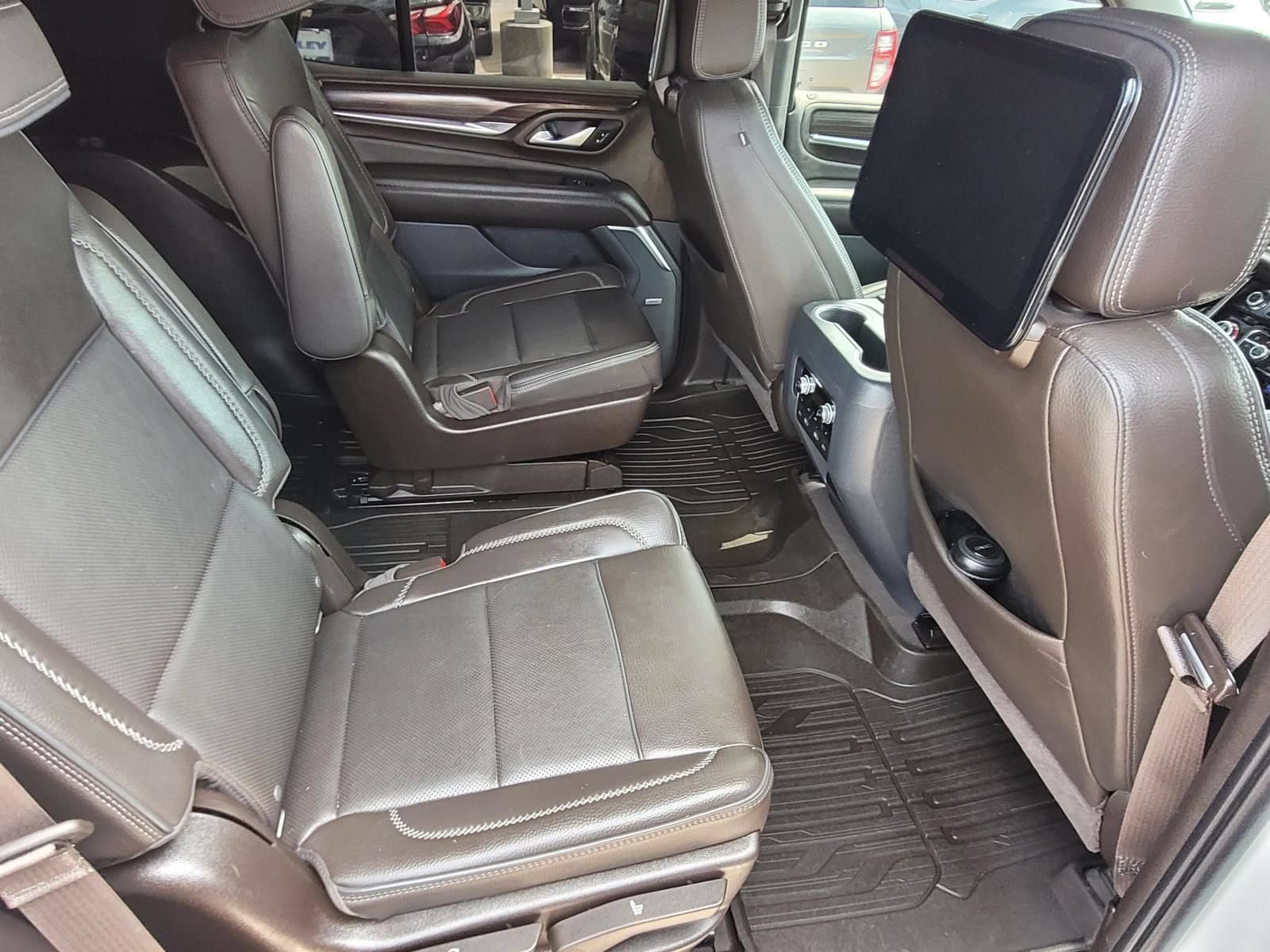 Used 2021 GMC Yukon Denali AWD/4WD image 15