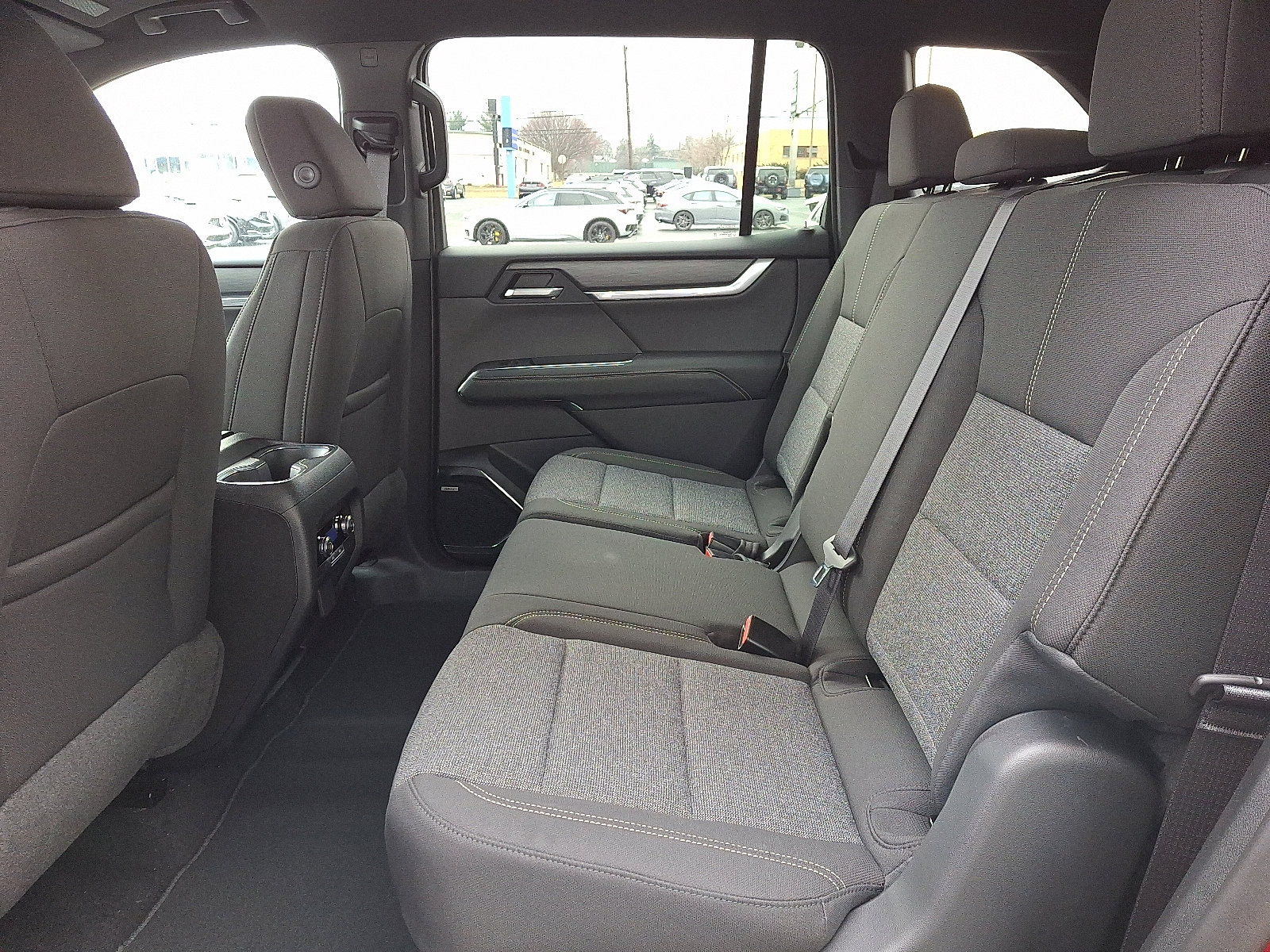 New 2025 GMC Acadia Elevation image 5