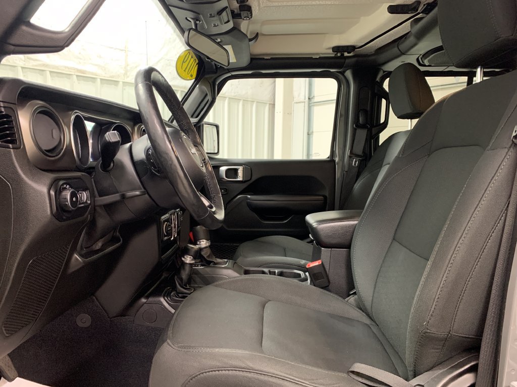 Used 2019 Jeep Wrangler Unlimited Sport S AWD/4WD image 16