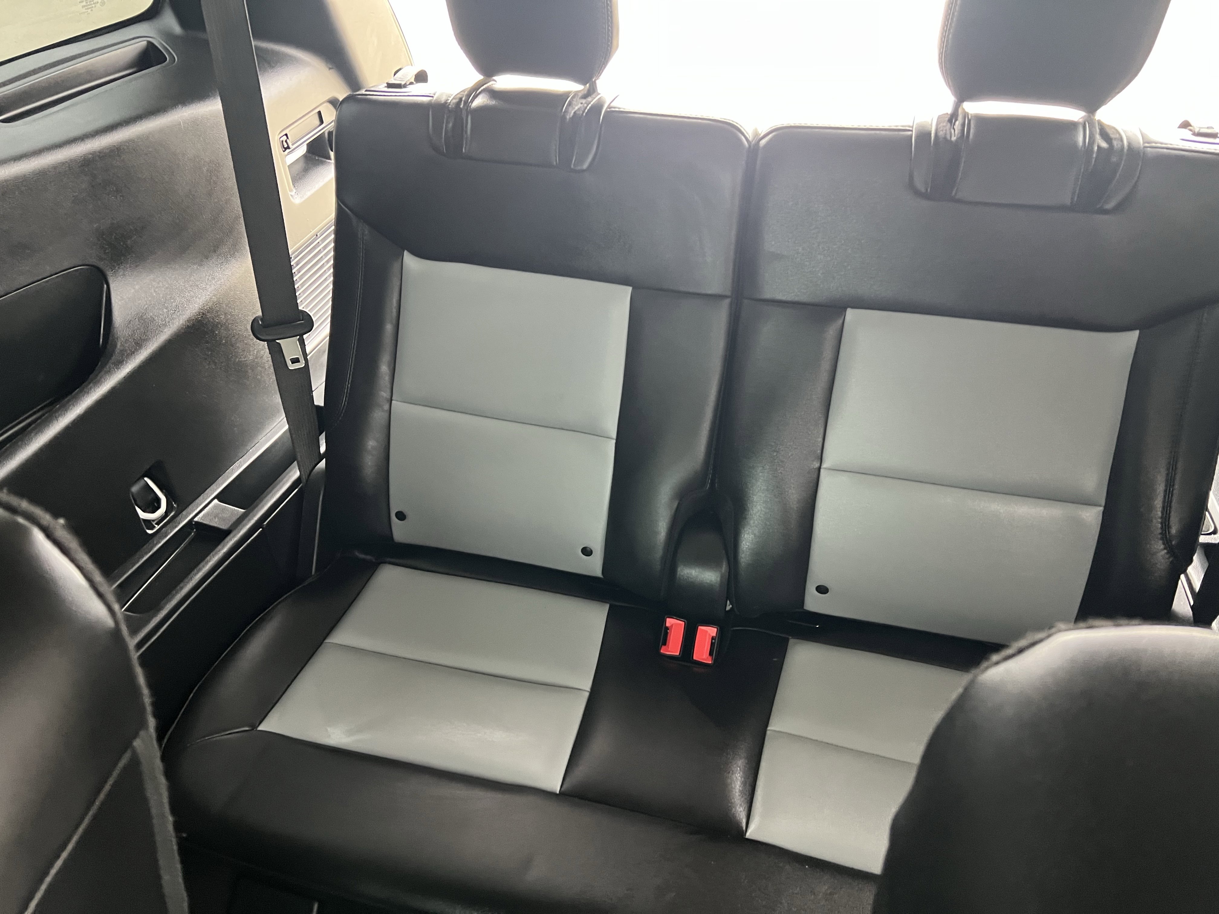 Used 2023 Ford Explorer XLT w/ Equipment Group 202A AWD/4WD image 16