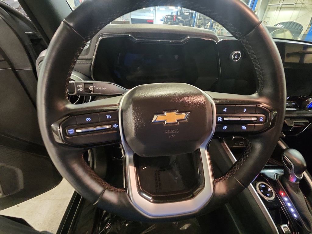 Certified 2023 Chevrolet Colorado LT w/ LT Convenience Package III image 12