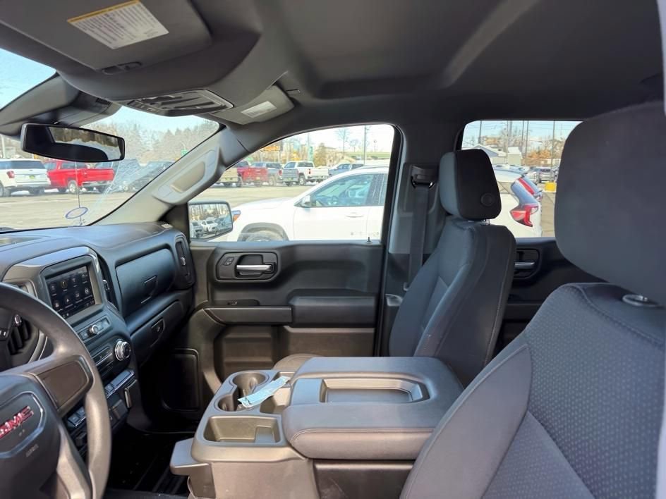 Used 2024 GMC Sierra 1500 Pro w/ Pro Value Package image 19