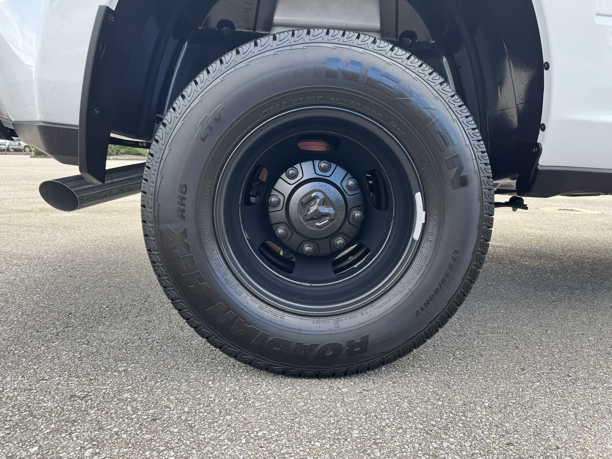 New 2027 RAM 3500 Tradesman AWD/4WD image 10