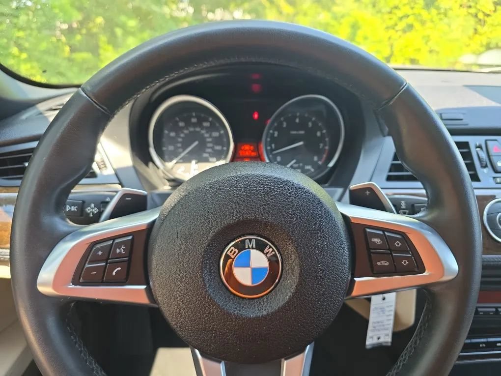 Used 2012 BMW Z4 sDrive35i RWD image 15