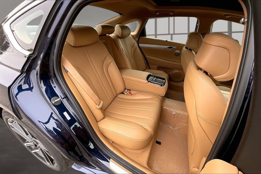 New 2026 Genesis G80 2.5T Advanced image 9