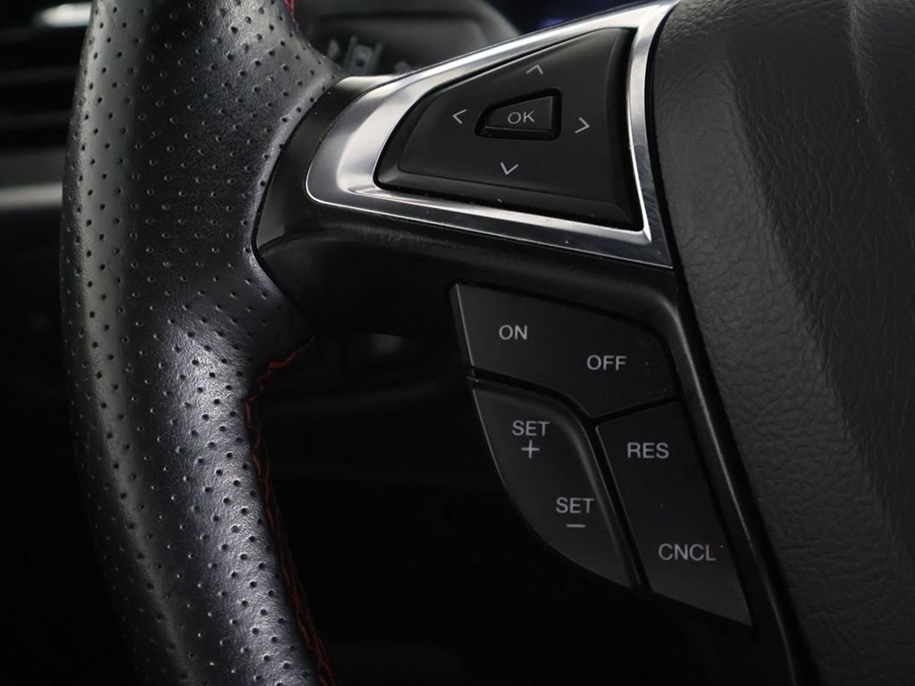 Used 2024 Ford Edge ST-Line AWD/4WD image 38