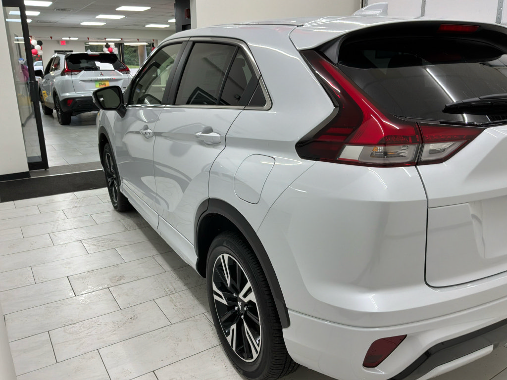 New 2025 Mitsubishi Eclipse Cross SEL AWD/4WD image 4