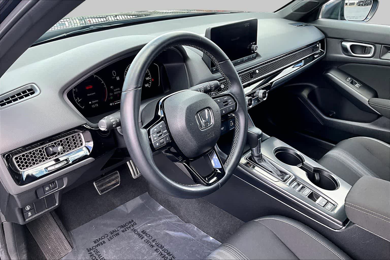 Used 2023 Honda Civic Sport image 17