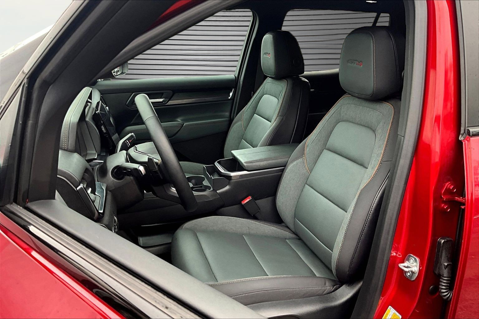 Used 2026 GMC Terrain AT4 w/ Convenience Package III image 13