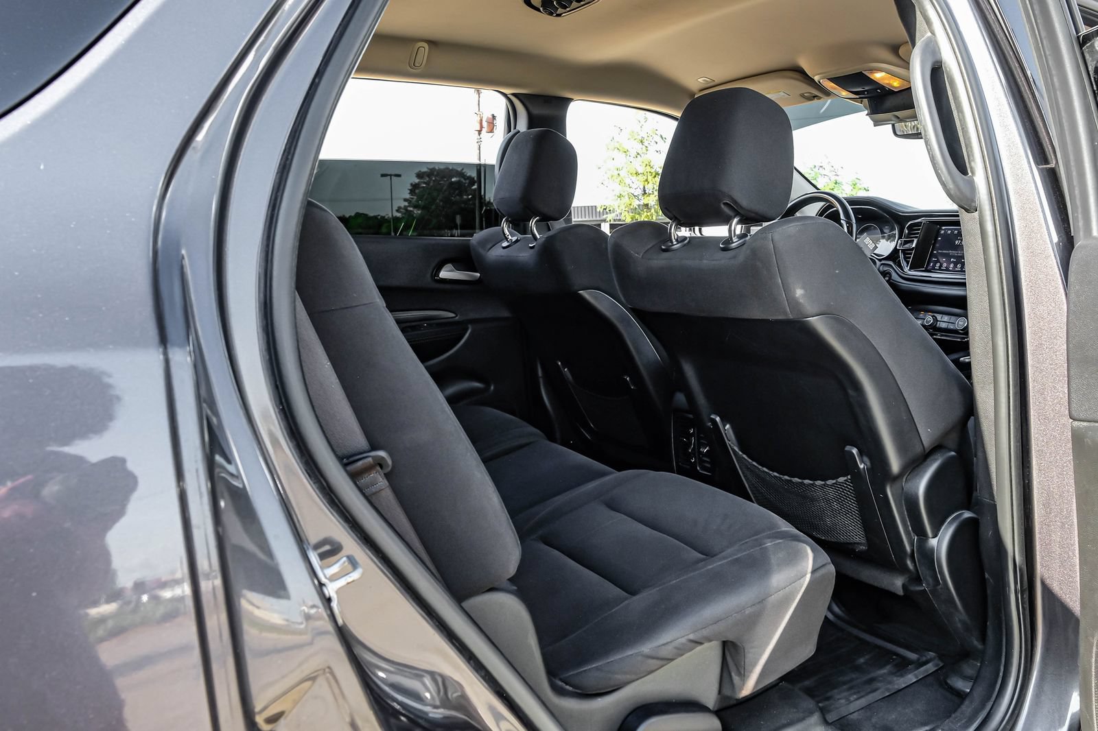 Used 2021 Dodge Durango SXT w/ 3rd Row Seating Group RWD image 36