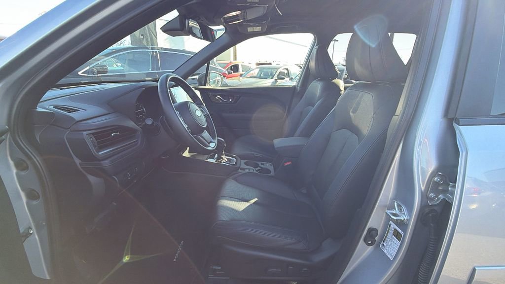 Used 2025 Subaru Forester Limited w/ Popular Package #1 image 33