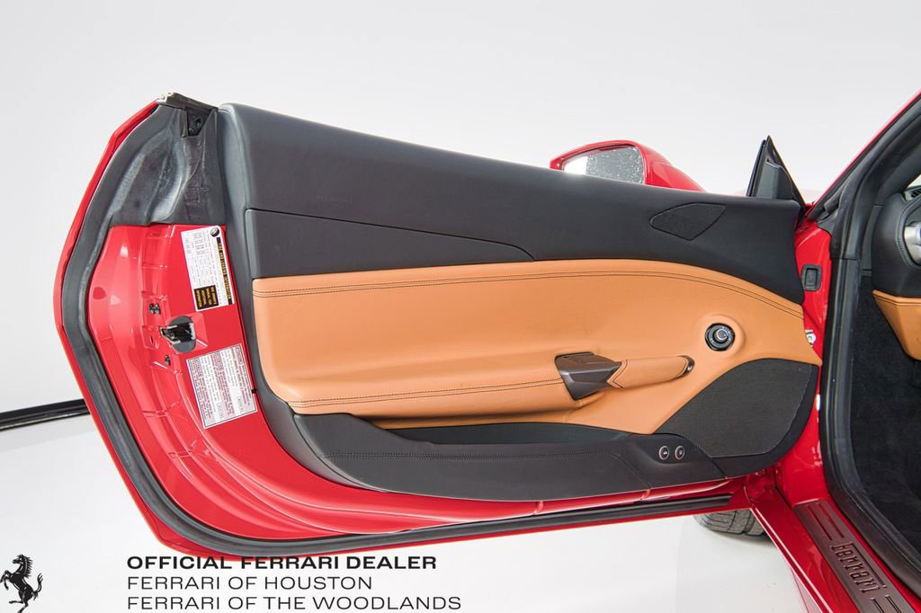 Used 2016 Ferrari 488 GTB image 21