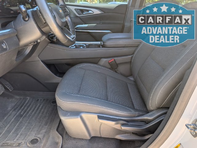 Certified 2024 Chevrolet Traverse LS FWD image 18