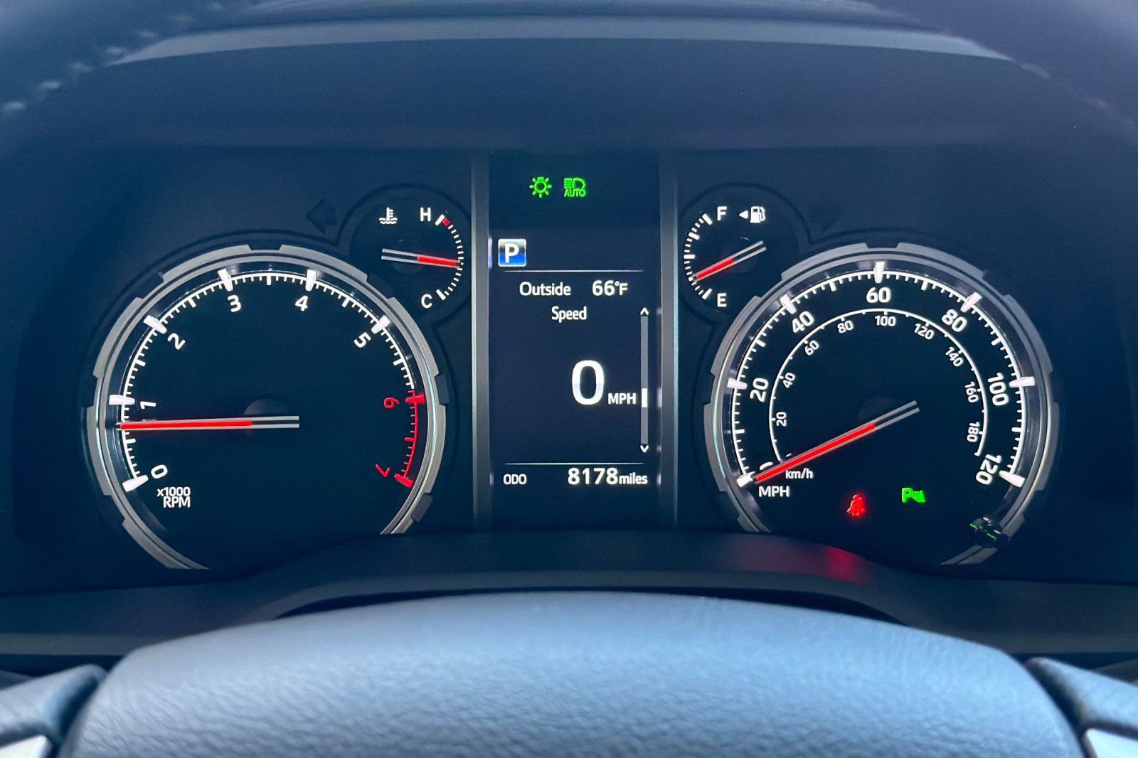 Used 2024 Toyota 4Runner Limited AWD/4WD image 25