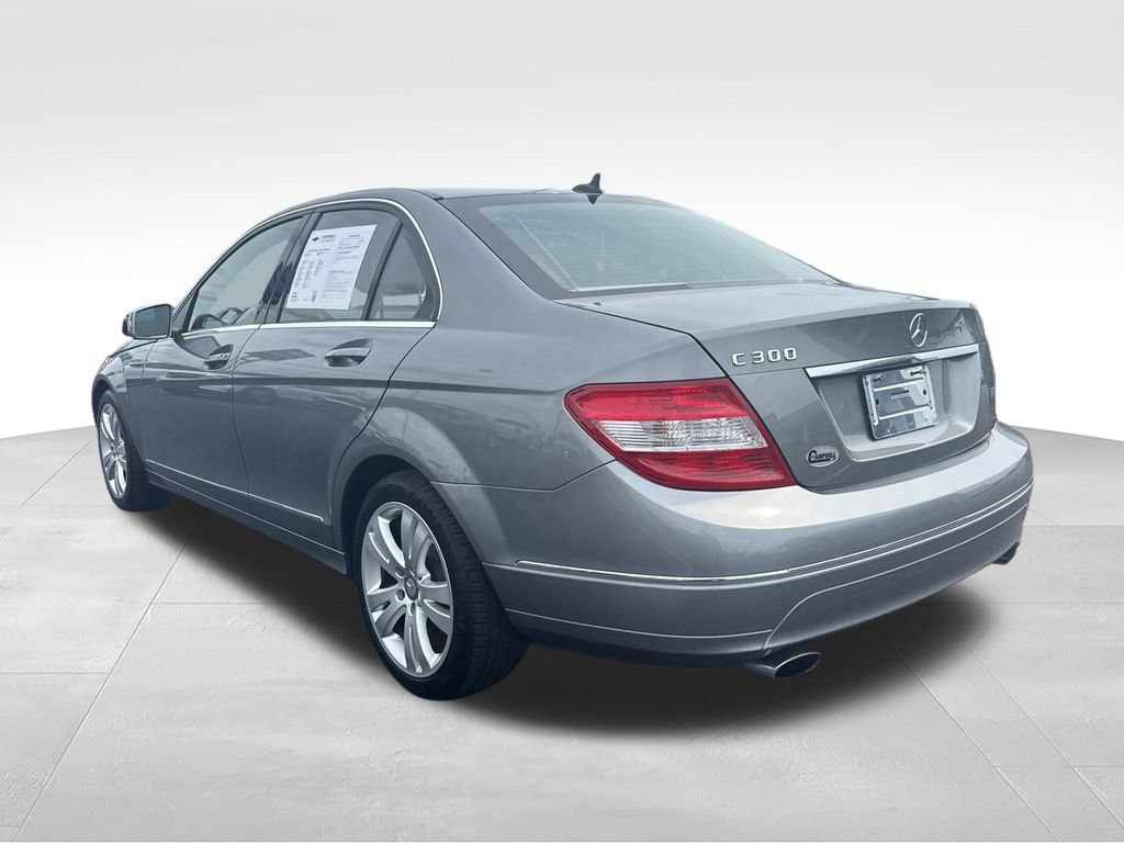 Used 2011 Mercedes-Benz C 300 Sedan image 6