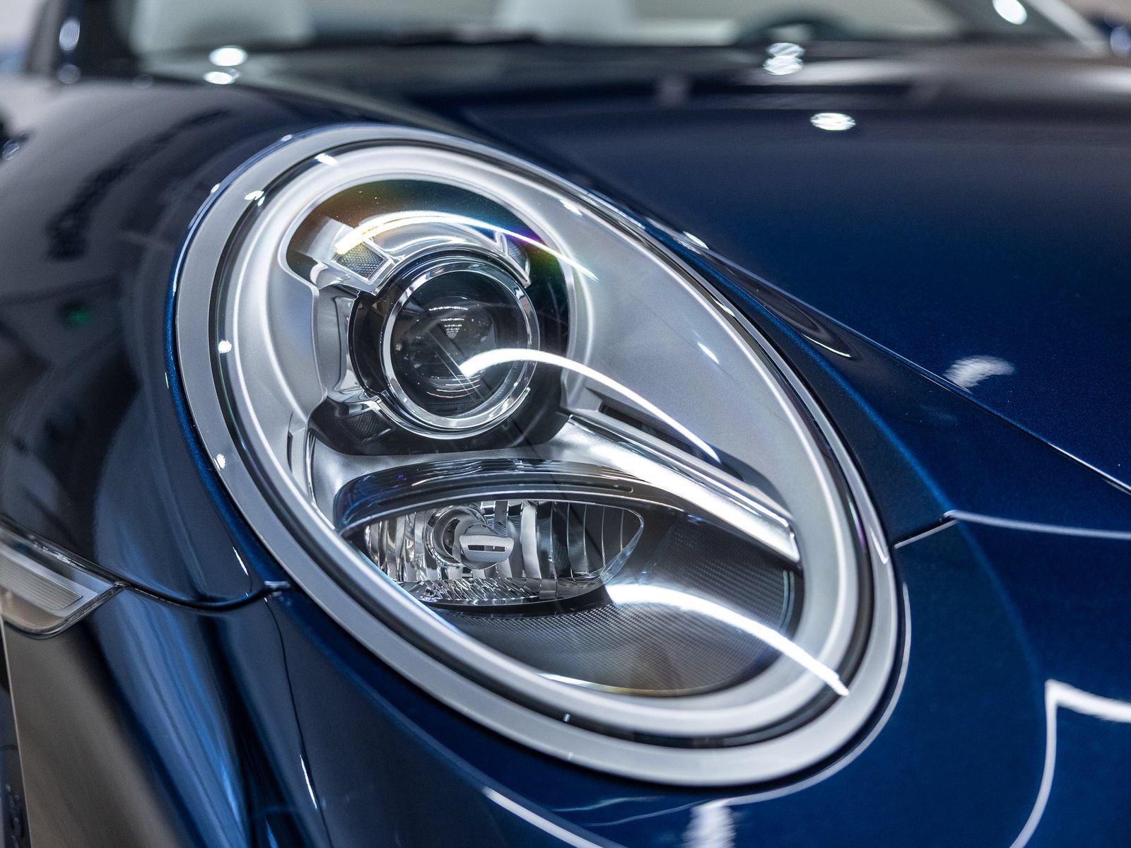 Certified 2019 Porsche 911 Carrera S RWD image 9