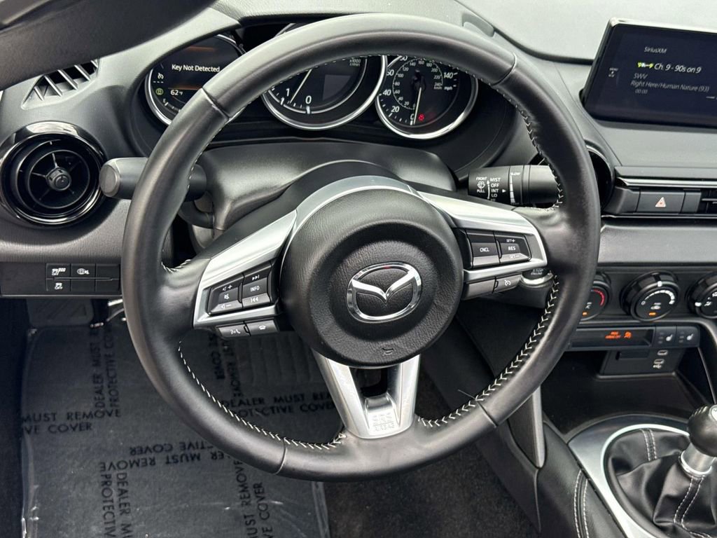 Certified 2025 MAZDA MX-5 Miata RF Club image 13