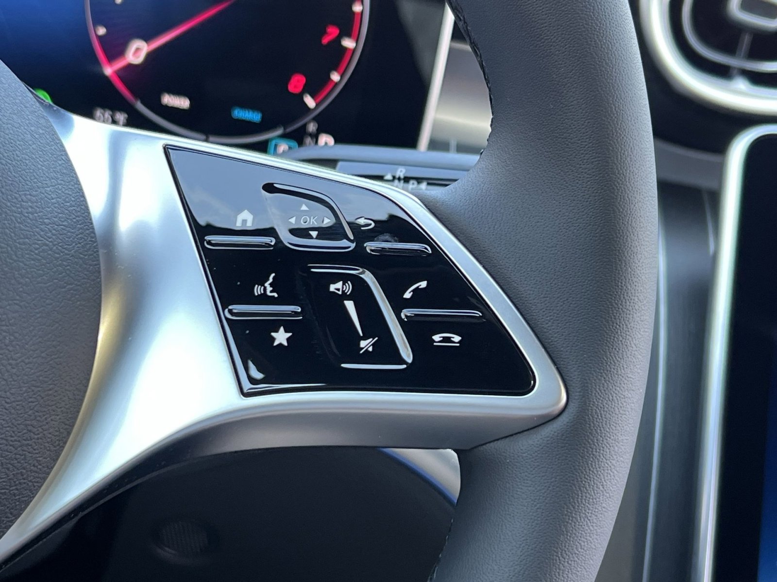 New 2026 Mercedes-Benz C 300 4MATIC Sedan image 29