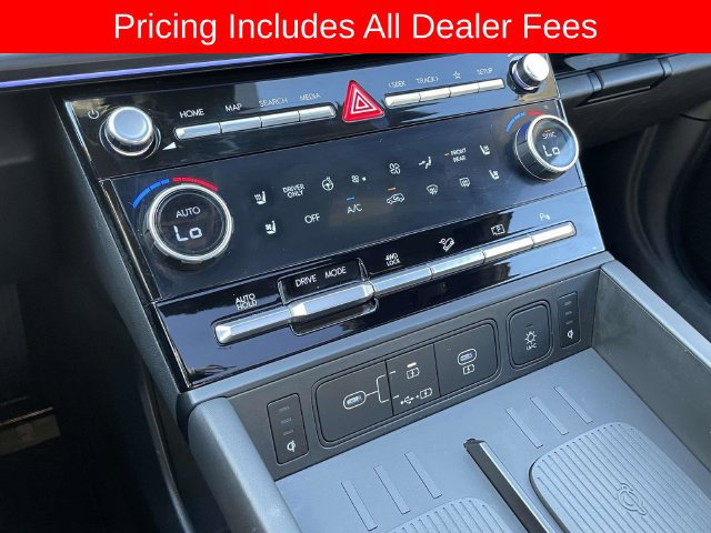 Used 2025 Hyundai Santa Fe Calligraphy AWD/4WD image 36