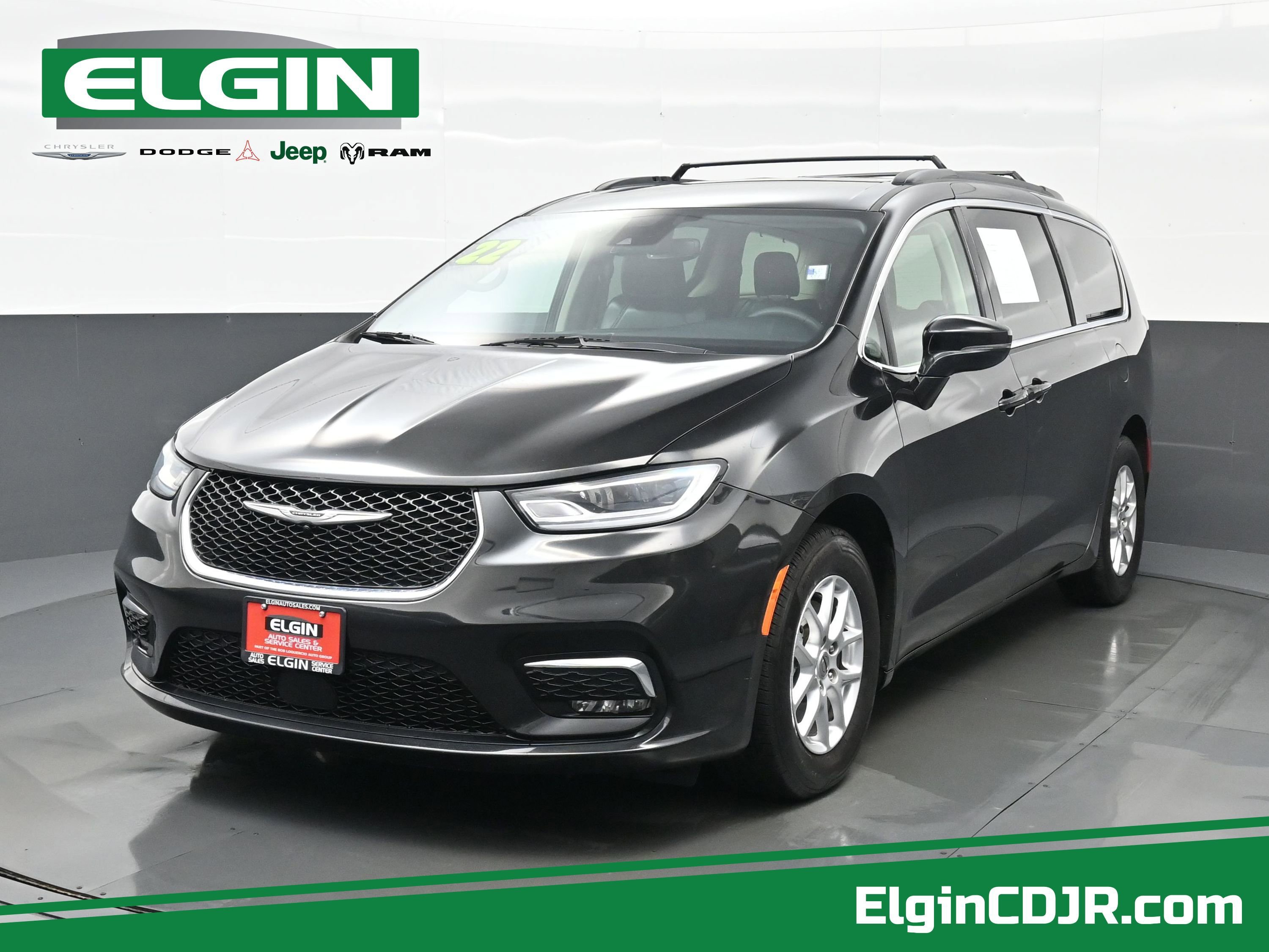 Used 2022 Chrysler Pacifica Touring-L FWD image 1