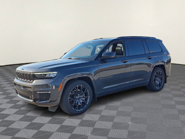 Used 2025 Jeep Grand Cherokee L Summit w/ Obsidian Package AWD/4WD image 3