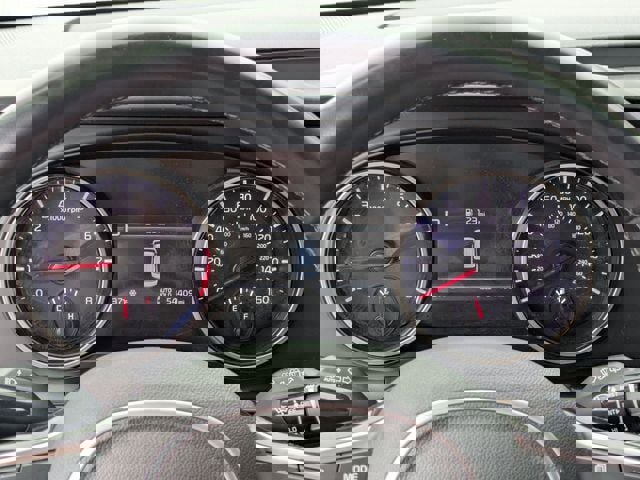 Used 2024 Kia Carnival LX image 17