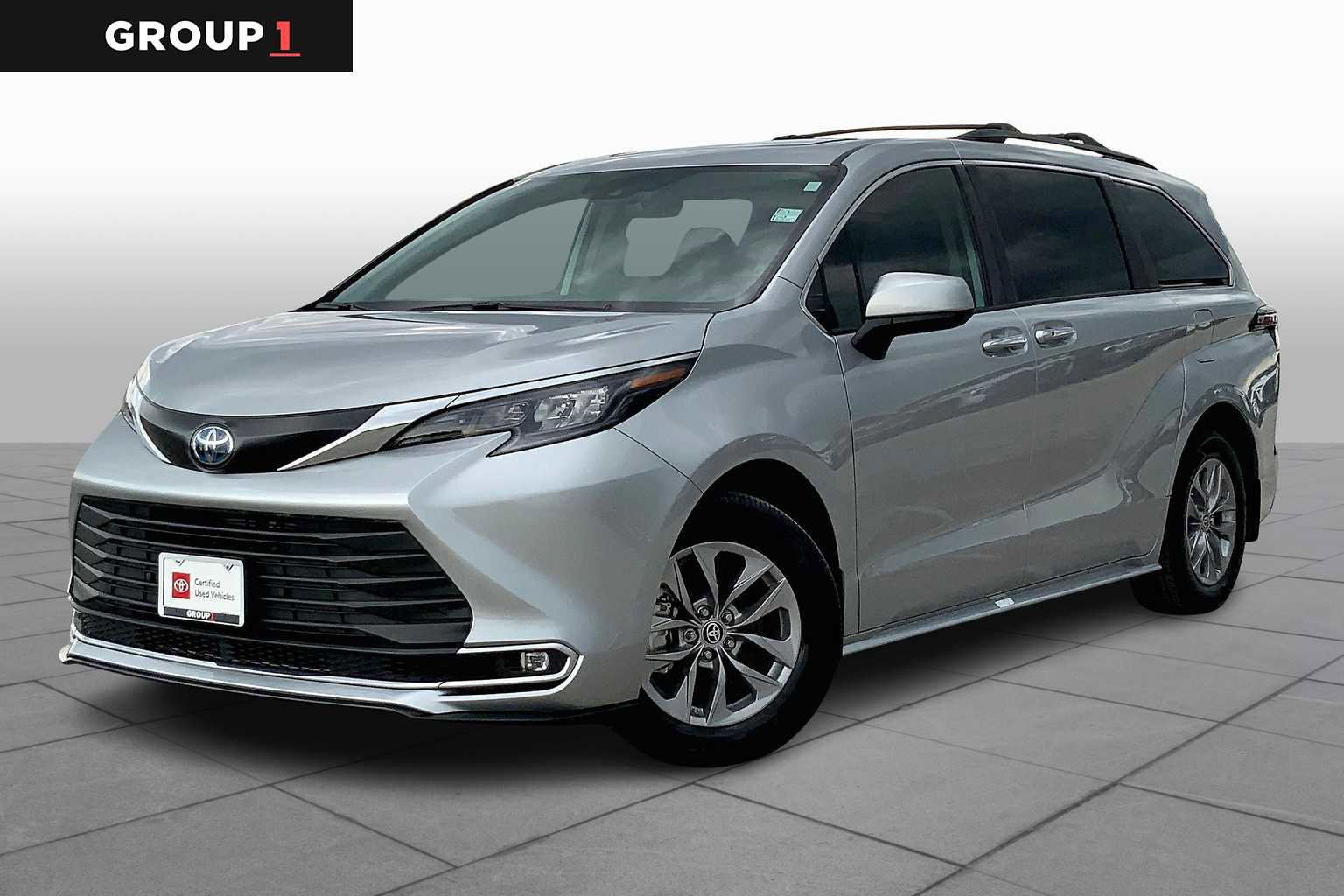 Used 2024 Toyota Sienna XLE