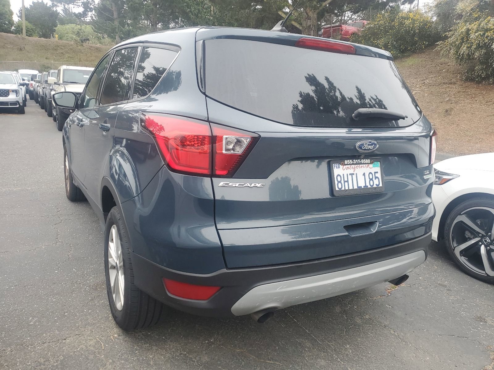 Used 2019 Ford Escape SE FWD image 4