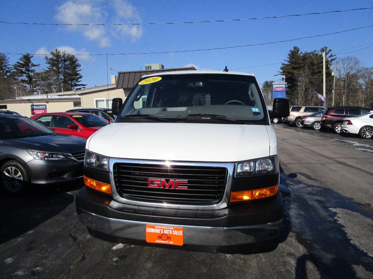 Used 2020 GMC Savana 2500 w/ Driver Convenience Package image 19