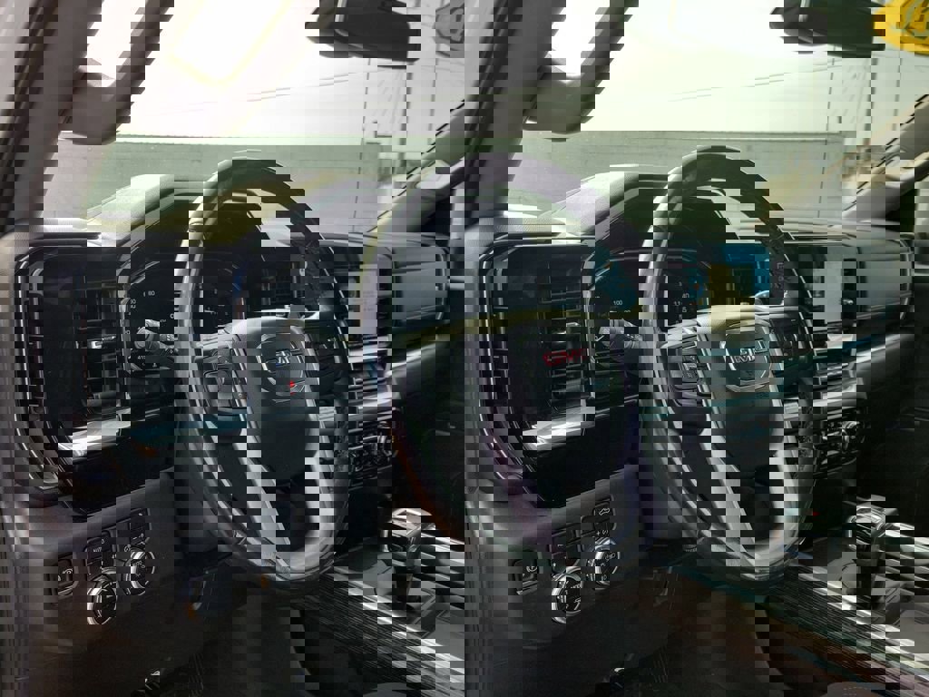 Certified 2022 GMC Sierra 1500 Elevation w/ Preferred Package image 22