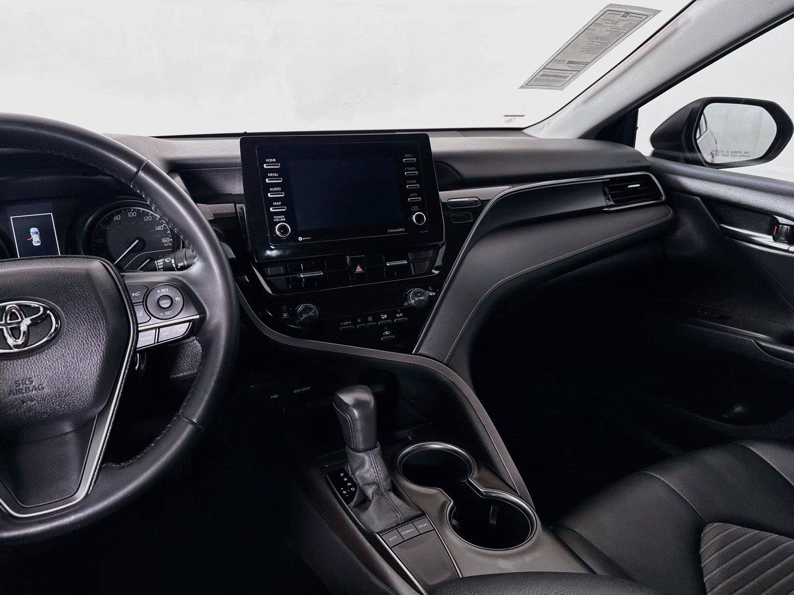 Certified 2022 Toyota Camry SE FWD image 31