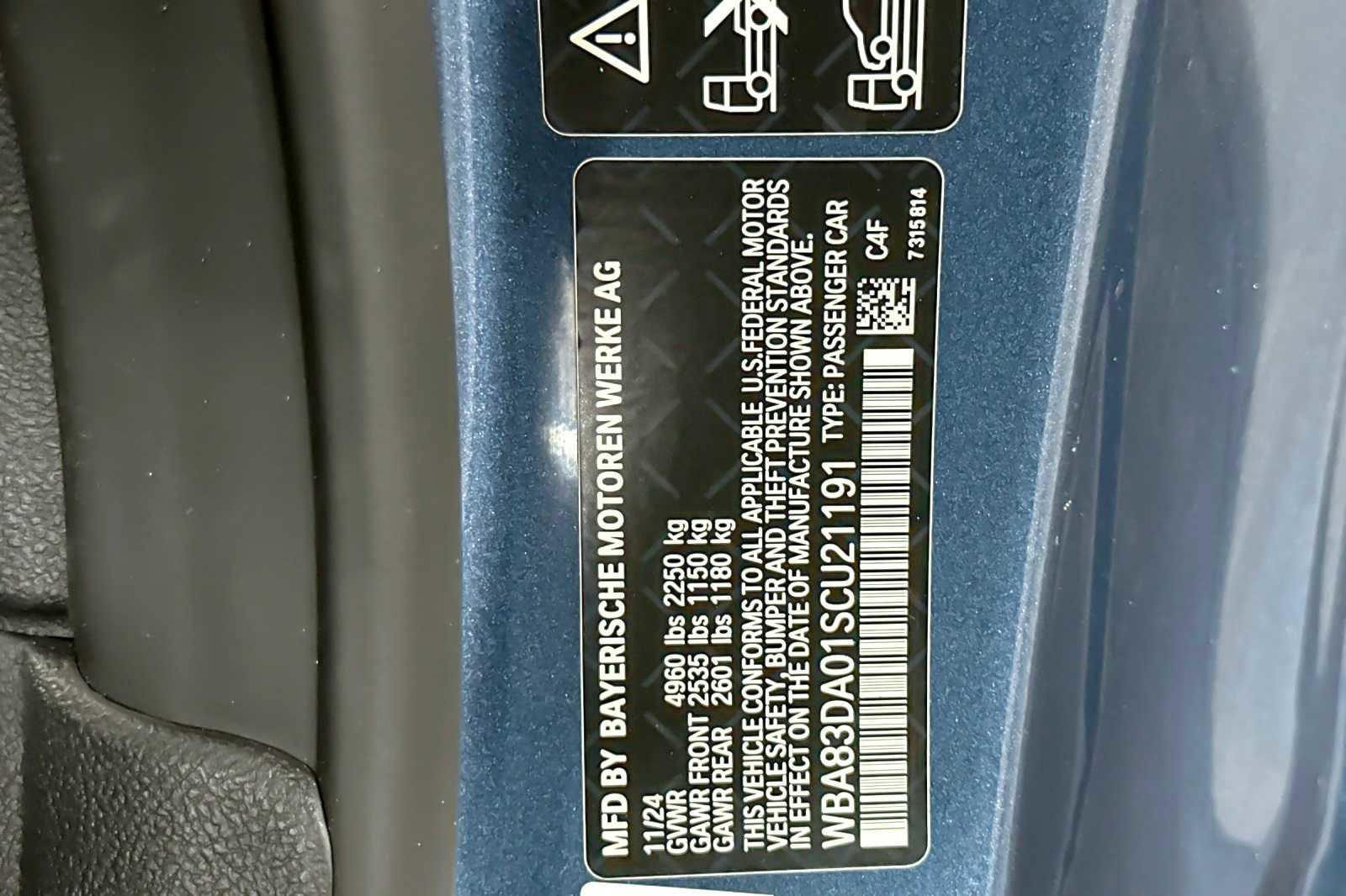 Used 2025 BMW 440i xDrive Coupe w/ Premium Package image 28