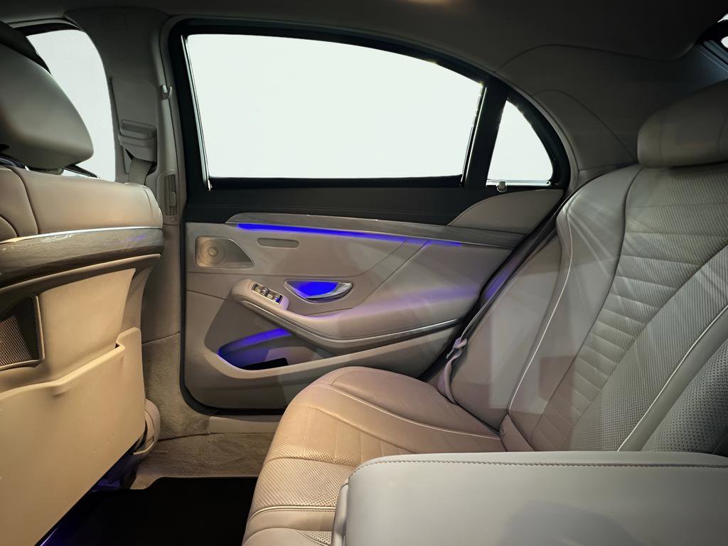 Used 2015 Mercedes-Benz S 550 Sedan image 21