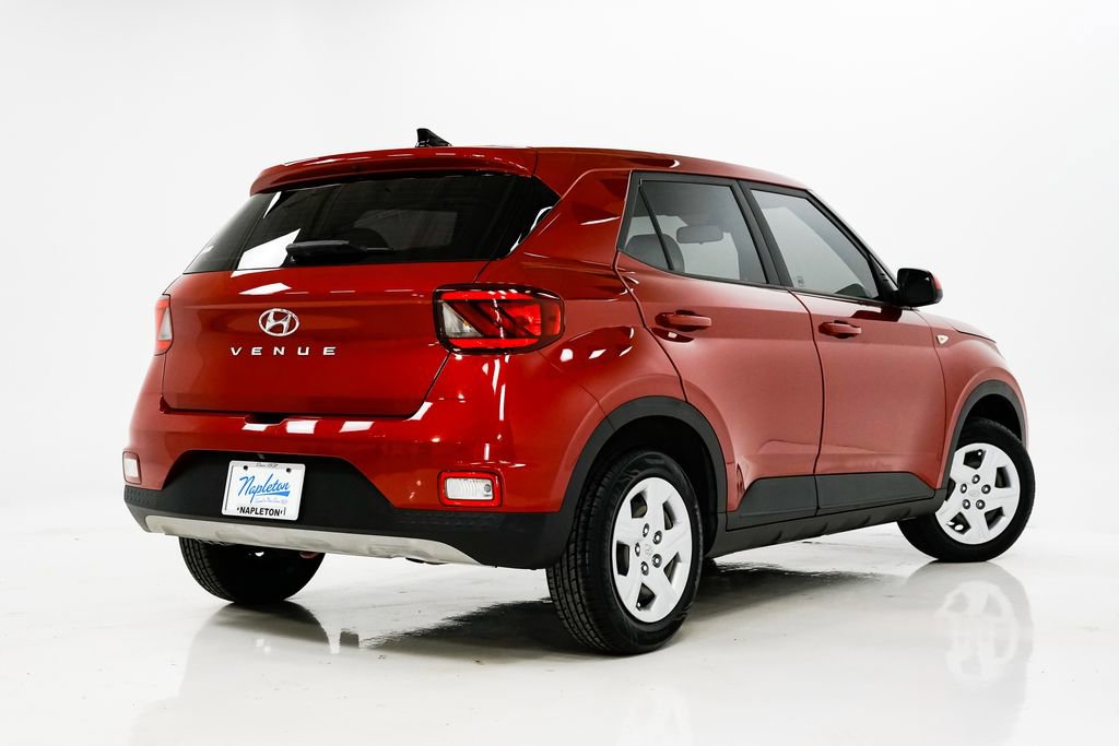 Used 2020 Hyundai Venue SE image 26