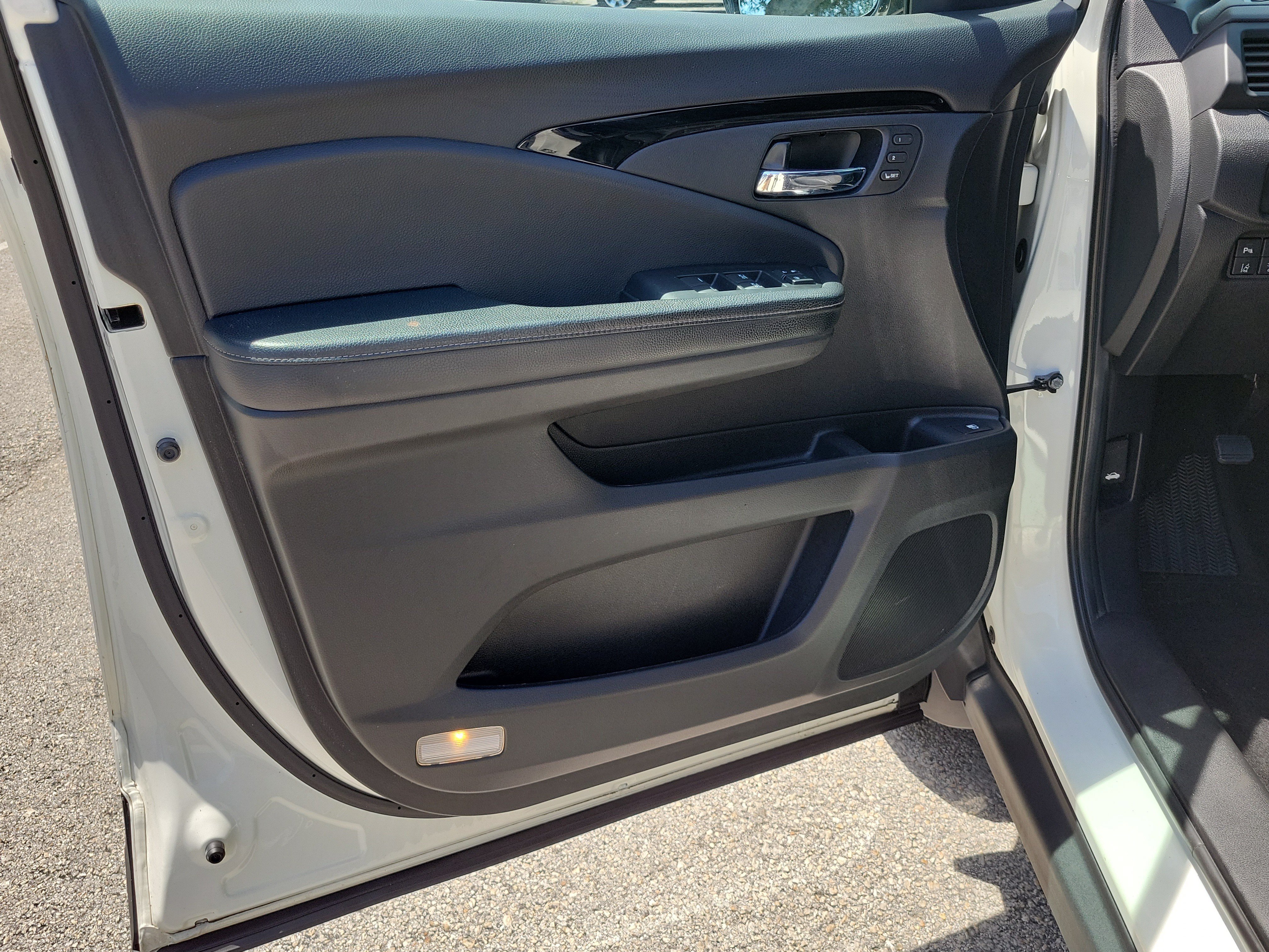 Used 2019 Honda Ridgeline RTL-E image 18