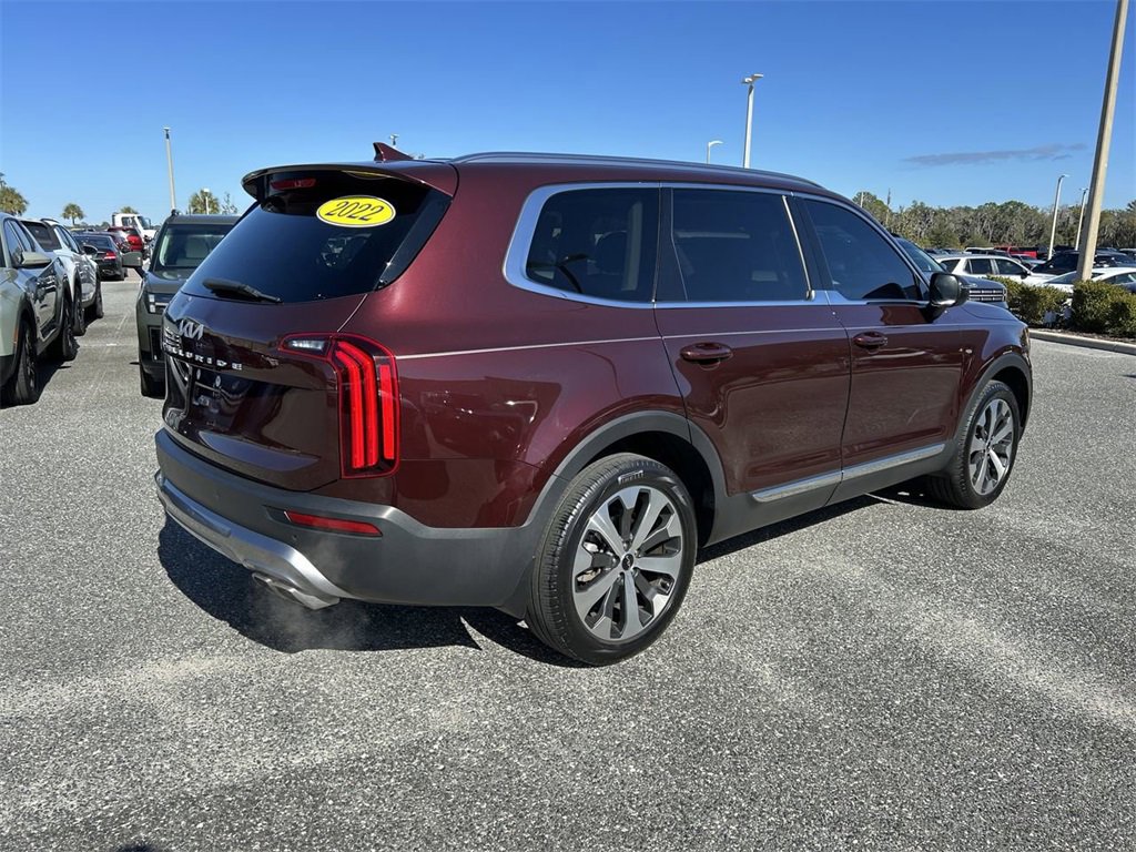 Used 2022 Kia Telluride EX w/ EX Premium Package image 10