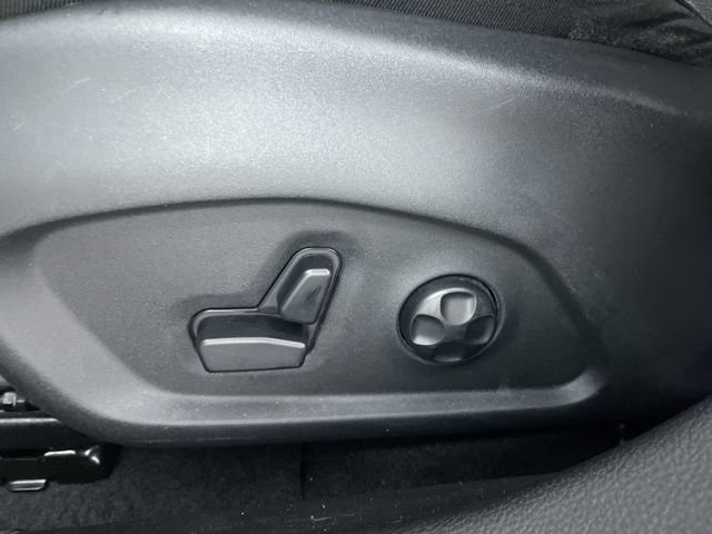 Used 2021 Jeep Compass Limited image 33