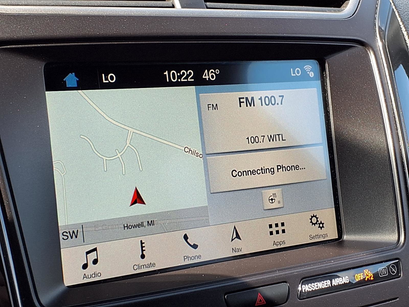 Used 2019 Ford Explorer XLT w/ Equipment Group 202A AWD/4WD image 18