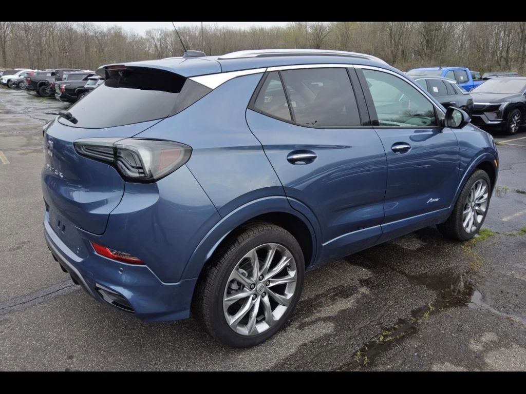Used 2025 Buick Encore GX Avenir w/ Avenir Technology Package AWD/4WD image 3