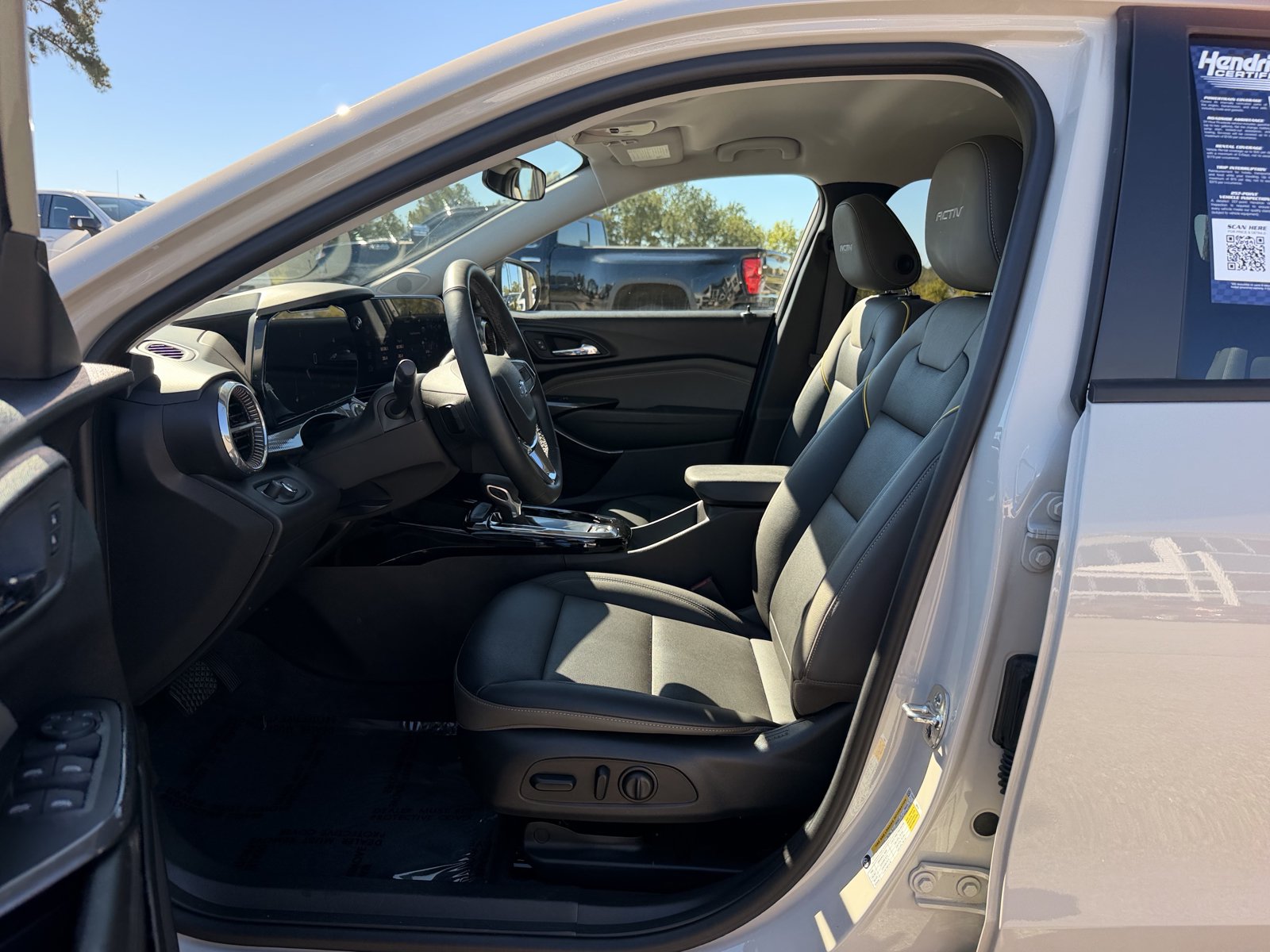 Used 2026 Chevrolet Trax ACTIV w/ Driver Confidence Package FWD image 14